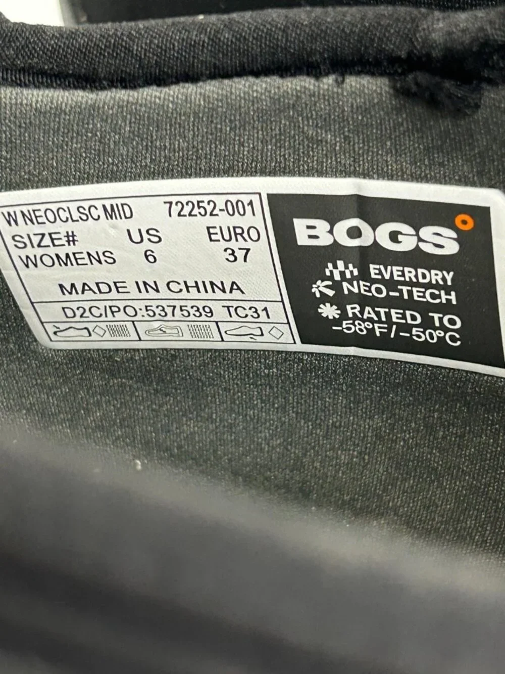 Bogs Classic Seamless Mid Rain Boots Womens Size 6 Black Waterproof Insulated BN
